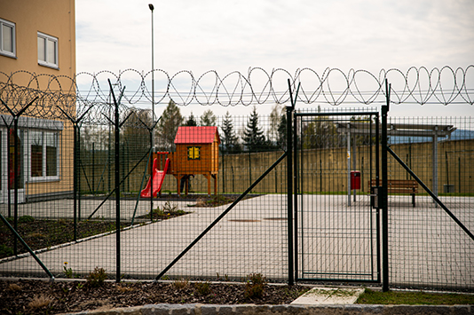 Dětské hřiště ve věznici Světlá nad Sázavou